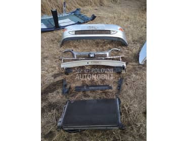 Branik i prednjina za Ford Focus od 1998. do 2004. god.