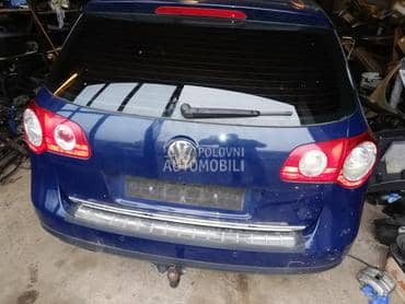 Volkswagen Passat B6 -  kompletan auto u delovima