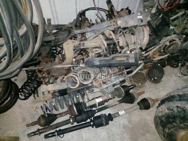 poluosovina za Renault Scenic