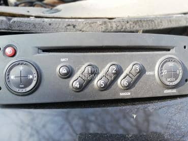 Cd radio za Renault Megane