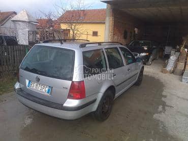 Volkswagen Golf 4 -  kompletan auto u delovima