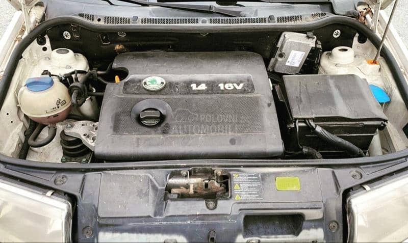Škoda Fabia -  kompletan auto u delovima