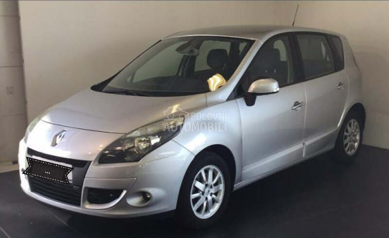 Kompletan auto u delovima