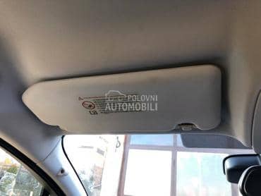 Vozacev suncobran za Peugeot 508