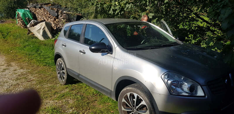 Nissan Qashqai 2006. god. - kompletan auto u delovima