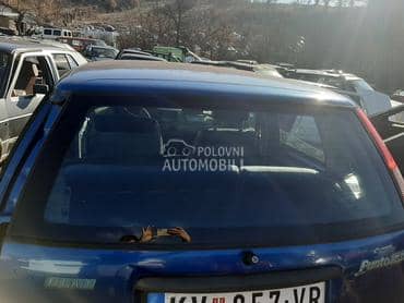 Zadnja šoferšajbna za Fiat Punto