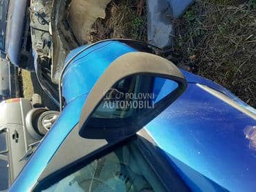 Desni retrovizor za Fiat Punto