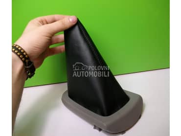 KOŽICA MENJAČA za Nissan Almera Tino od 2000. do 2004. god.