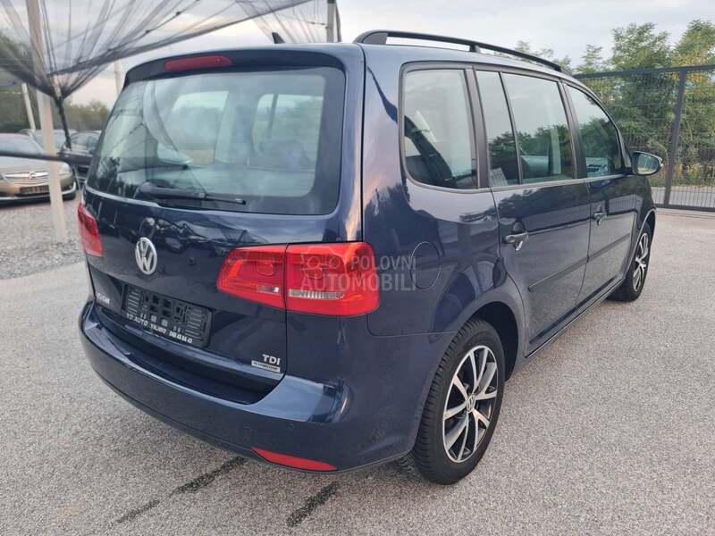 Volkswagen Touran 