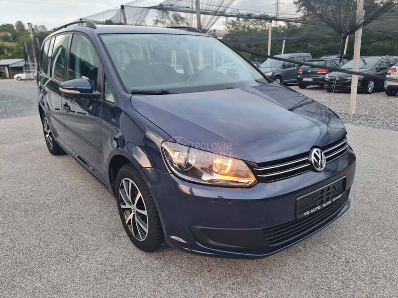 Volkswagen Touran 