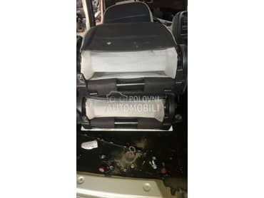 Sesto i sedmo sediste307 sw za Peugeot 307