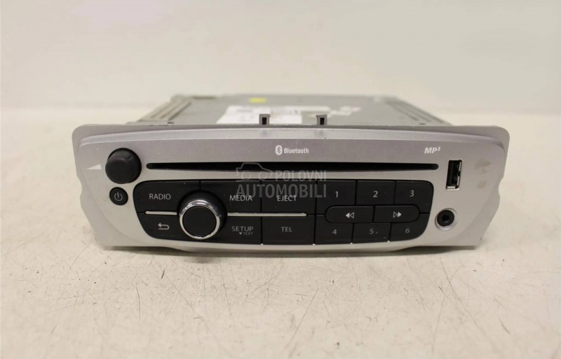 Radio CD ZA VISE MODELA