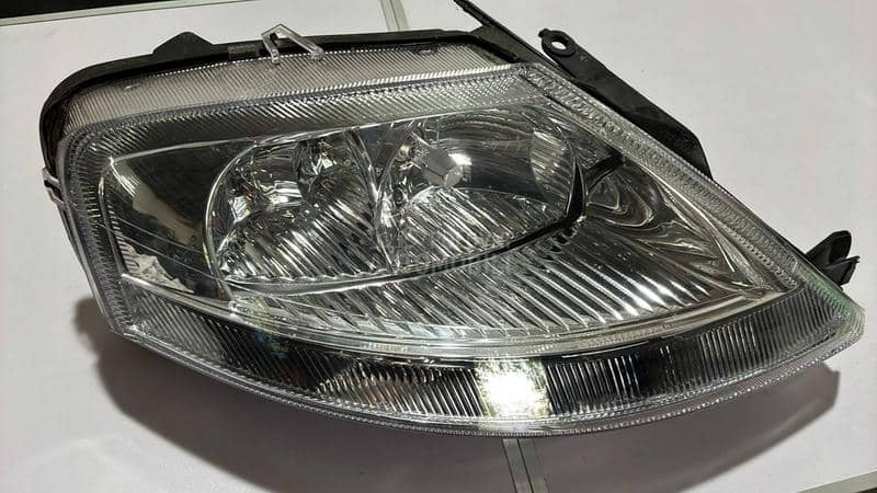 Farovi ZA VISE MODELA