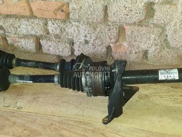 poluosovina desna za Seat Altea, Altea XL, Toledo od 2004. do 2009. god.