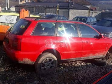 Audi A4 1977. god. -  kompletan auto u delovima