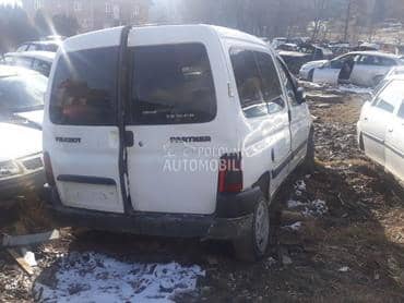 Peugeot Partner -  kompletan auto u delovima