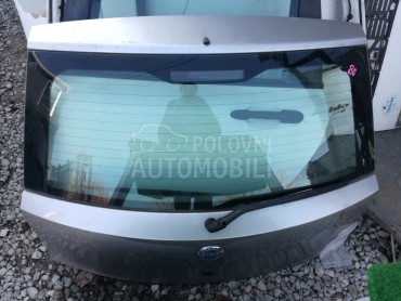 Gepek vrata za Fiat Punto
