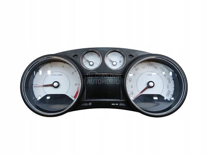 Instrument sat ZA VISE MODELA