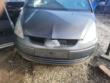 Mitsubishi Colt -  kompletan auto u delovima