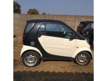 gepek staklo za Smart ForTwo od 2000. do 2005. god.
