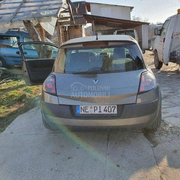Renault Megane 2007. god. -  kompletan auto u delovima