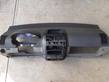 instrument tabla sa air bagom za Volkswagen Polo od 2002. do 2005. god.