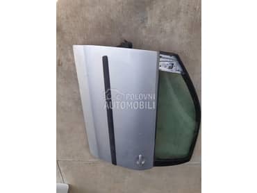 prednja vrata za Volkswagen Polo od 2002. do 2005. god.