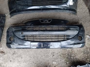 Prednji branik za Peugeot 207
