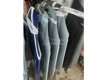 Farovi,haube,prsa,krila za Volkswagen Golf 5