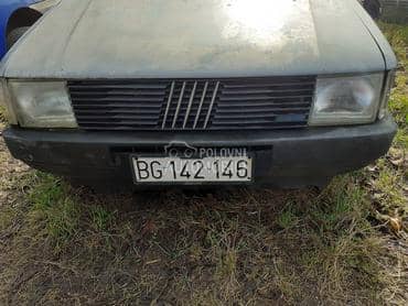 Fiat Uno 1988. god. -  kompletan auto u delovima