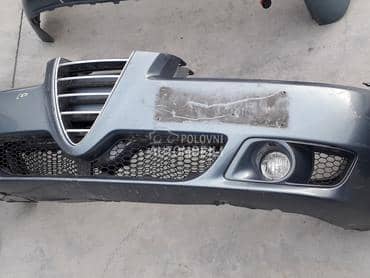 Prednji branik tamno sivi ris. za Alfa Romeo 156 od 2003. do 2005. god.