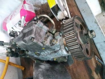 Bosh pumpa 1.9TDI za Volkswagen Golf 4, Passat B5, Passat B5.5