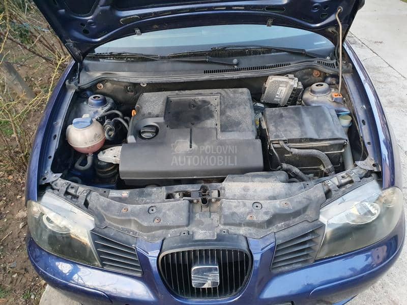 Seat Ibiza 2004. god. -  kompletan auto u delovima