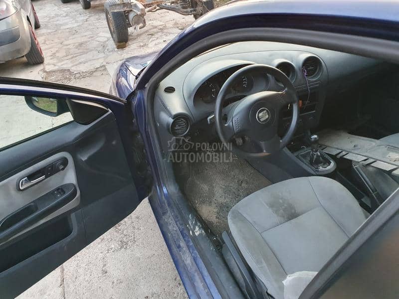 Seat Ibiza 2004. god. -  kompletan auto u delovima
