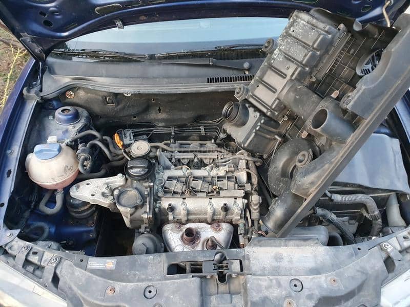 Seat Ibiza 2004. god. -  kompletan auto u delovima