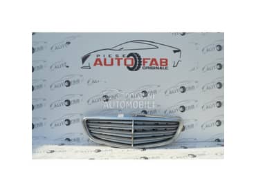 Maska W205 za Mercedes Benz C Klasa od 2014. do 2020. god.