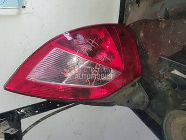 stop svetlo za Renault Megane od 2003. do 2008. god.