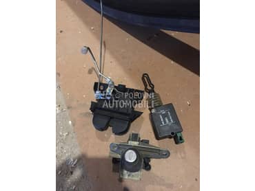 brava zadnjih vrata za Audi A4 od 1997. do 2000. god.