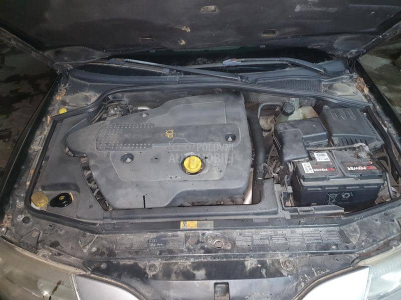 Renault Laguna -  kompletan auto u delovima
