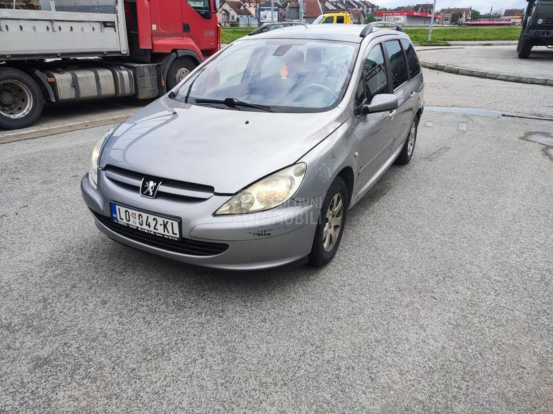 Delovi za Peugeot 307