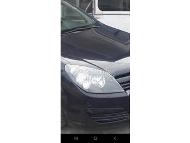 Far levi,desni za Opel Astra H