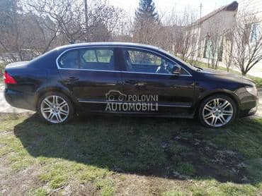 Škoda Superb -  kompletan auto u delovima