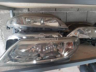 Far za Renault Megane od 2000. do 2007. god.