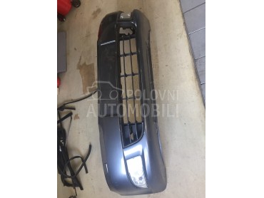 PREDNJI BRANIK SA PRSKALICAMA za Škoda Octavia