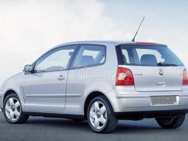 Volkswagen Polo 2004. god. -  kompletan auto u delovima