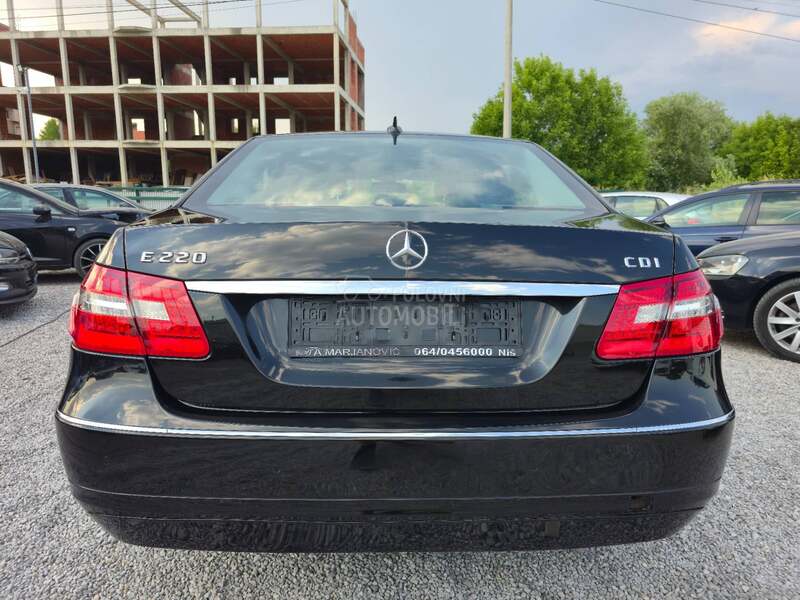 Mercedes Benz E 220 E220 AVANTGARDE