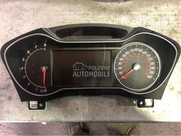 sat za Ford Mondeo od 2010. do 2015. god.