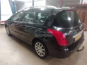 Peugeot 308 2008. god. -  kompletan auto u delovima