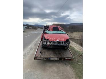 Citroen C4 -  kompletan auto u delovima