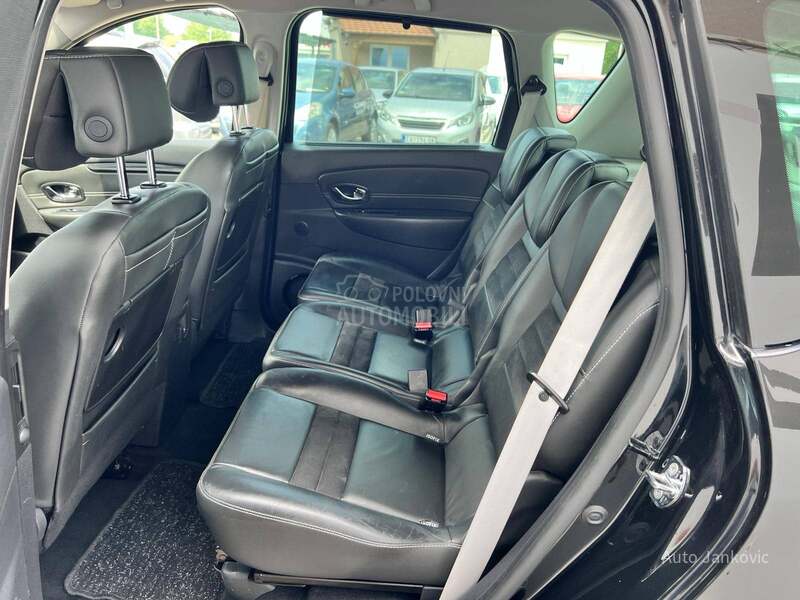 Renault Scenic N O V V V V V V V V